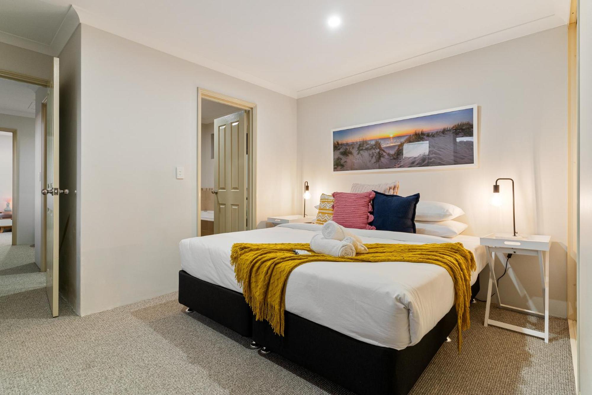 Beam5 - Sandy Retreat: Your Perfect Beach Getaway In Silversands Villa Mandurah Bagian luar foto